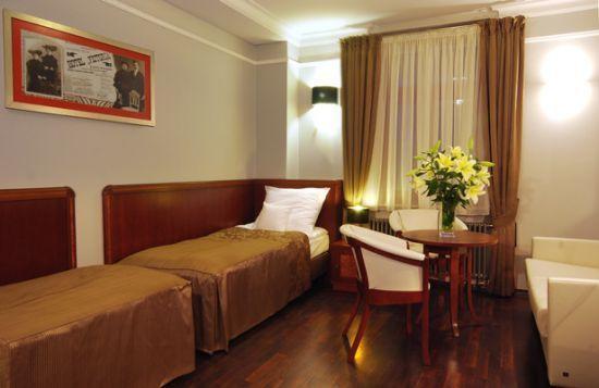 Hotel Victoria Wloclawek Room photo